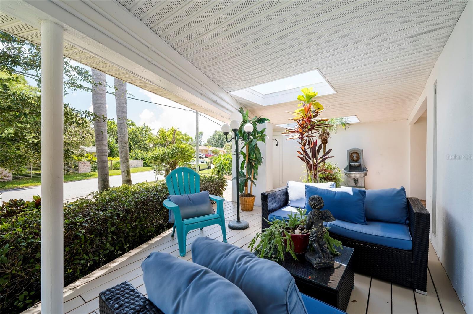 1294 FAIRWAY DR — photo 3