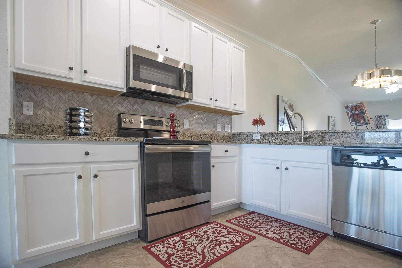 5557 PALMER CIR #205 — photo 14