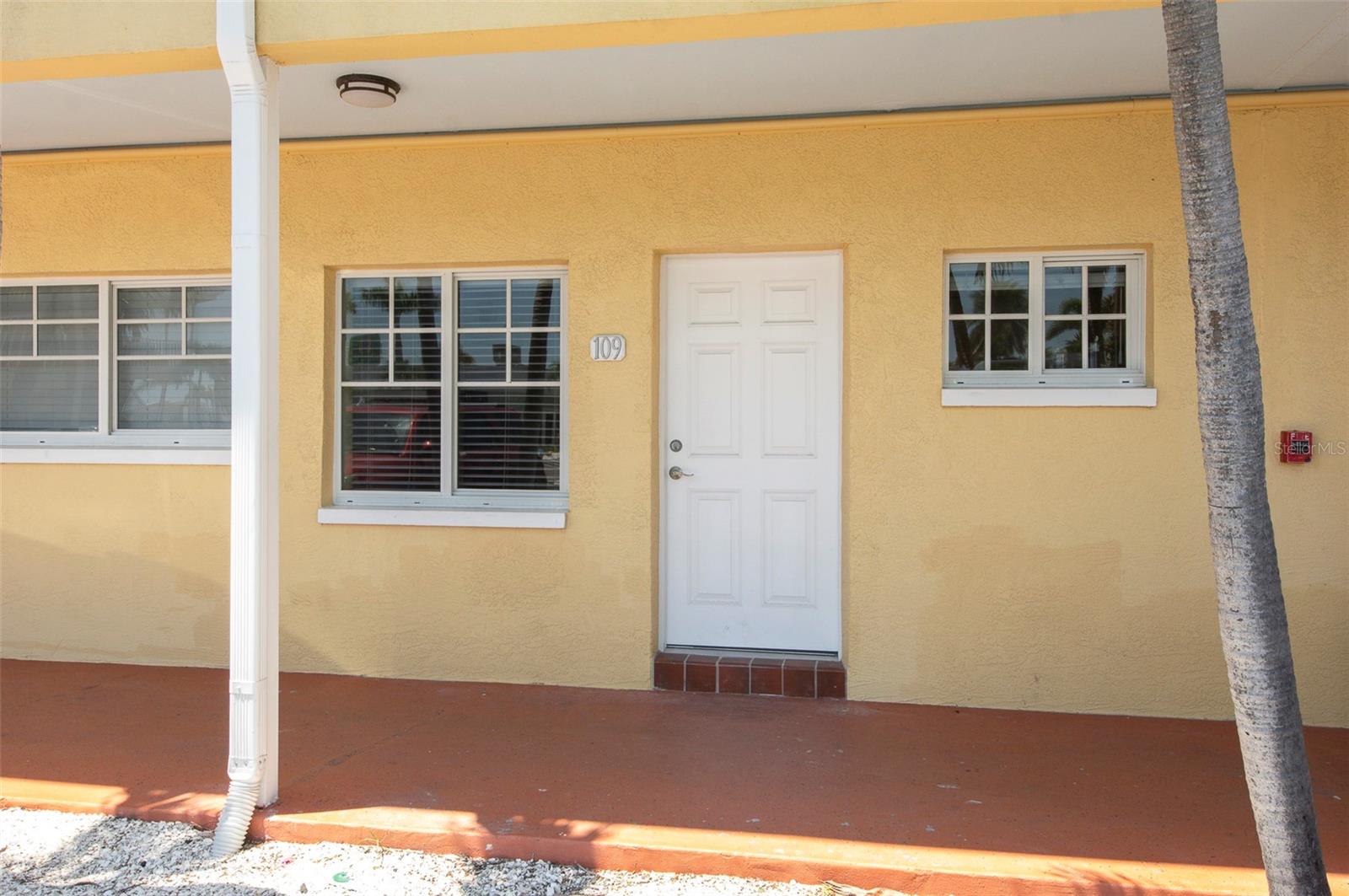 19417 GULF BLVD #E109 — photo 3