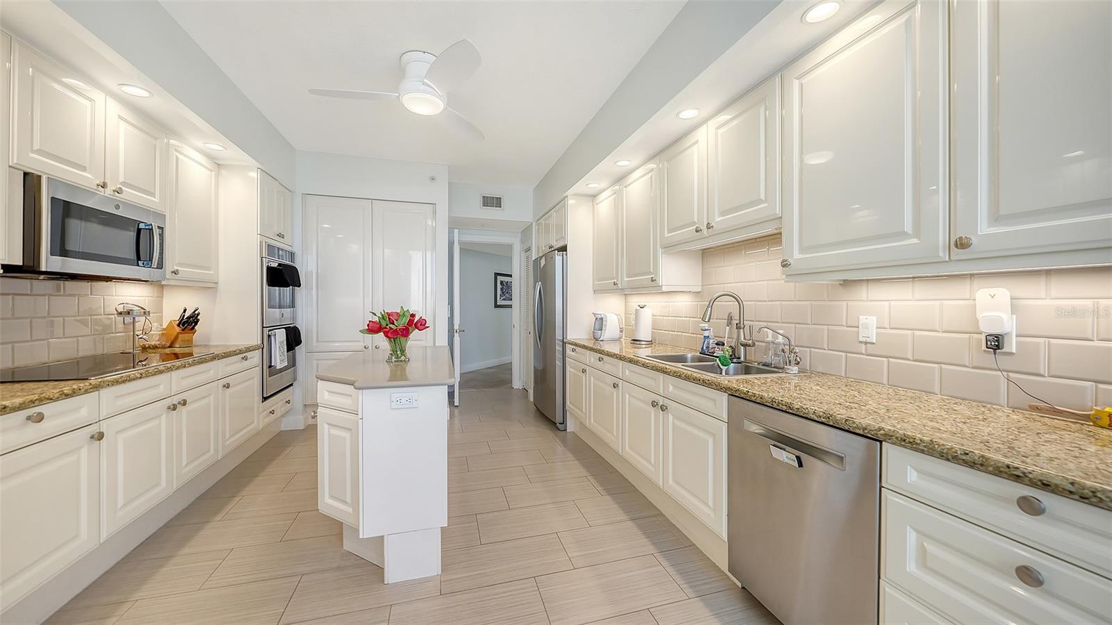 1241 GULF OF MEXICO DR #303 — photo 26