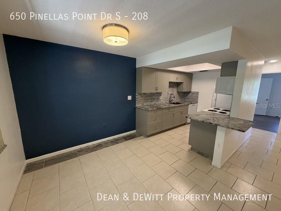 650 PINELLAS POINT DR S #208 — photo 7