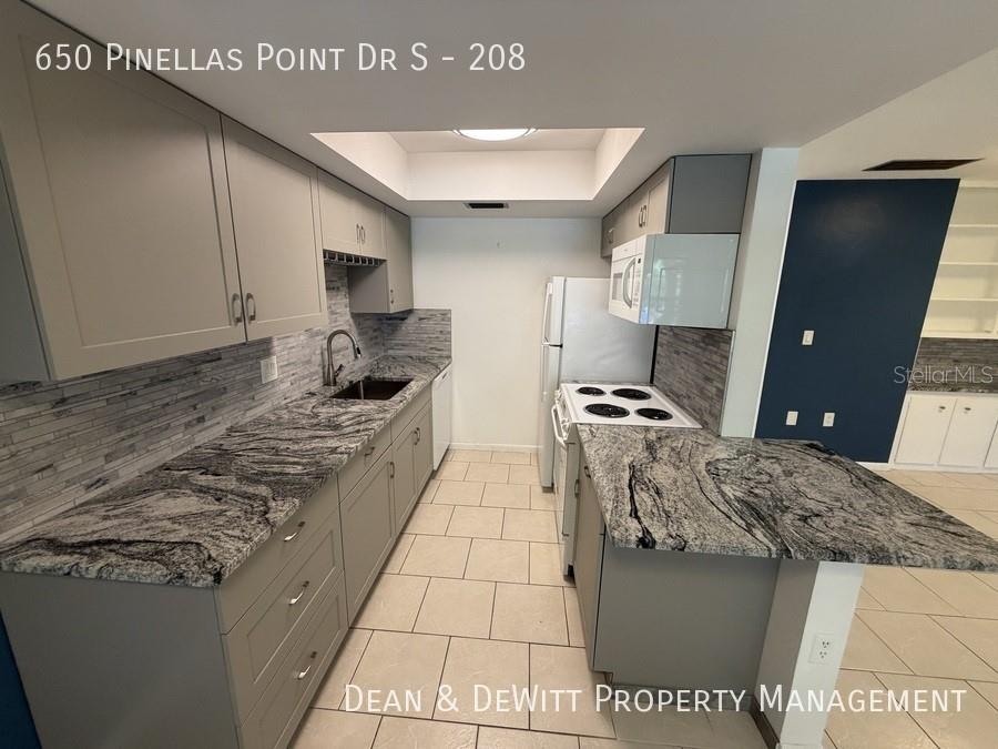 650 PINELLAS POINT DR S #208 — photo 11