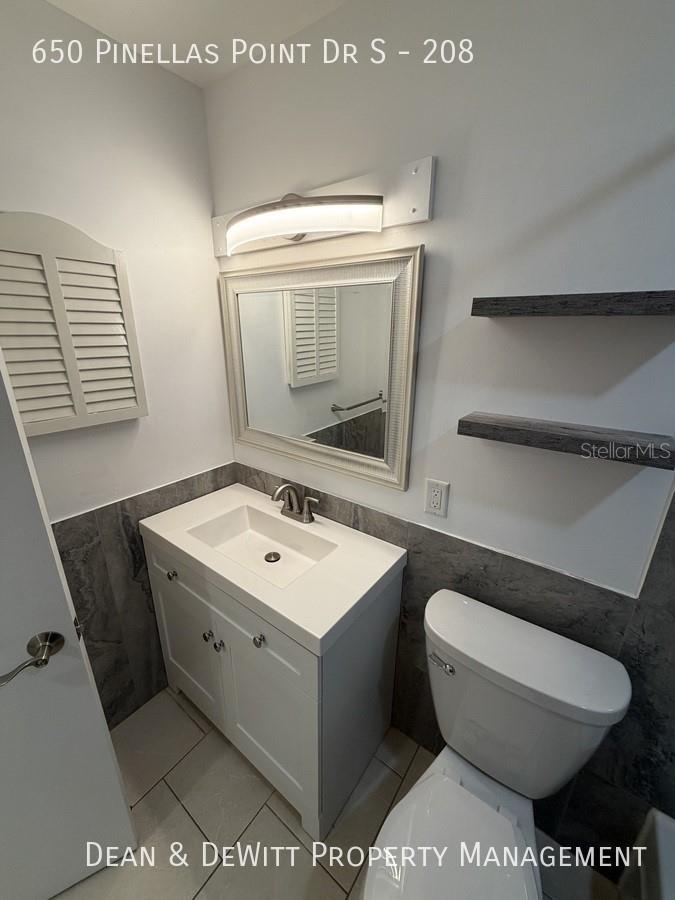 650 PINELLAS POINT DR S #208 — photo 17