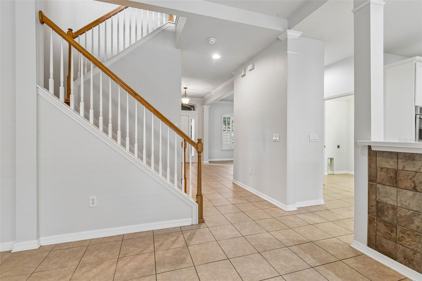 8523 NORTHTON GROVES BLVD — photo 50