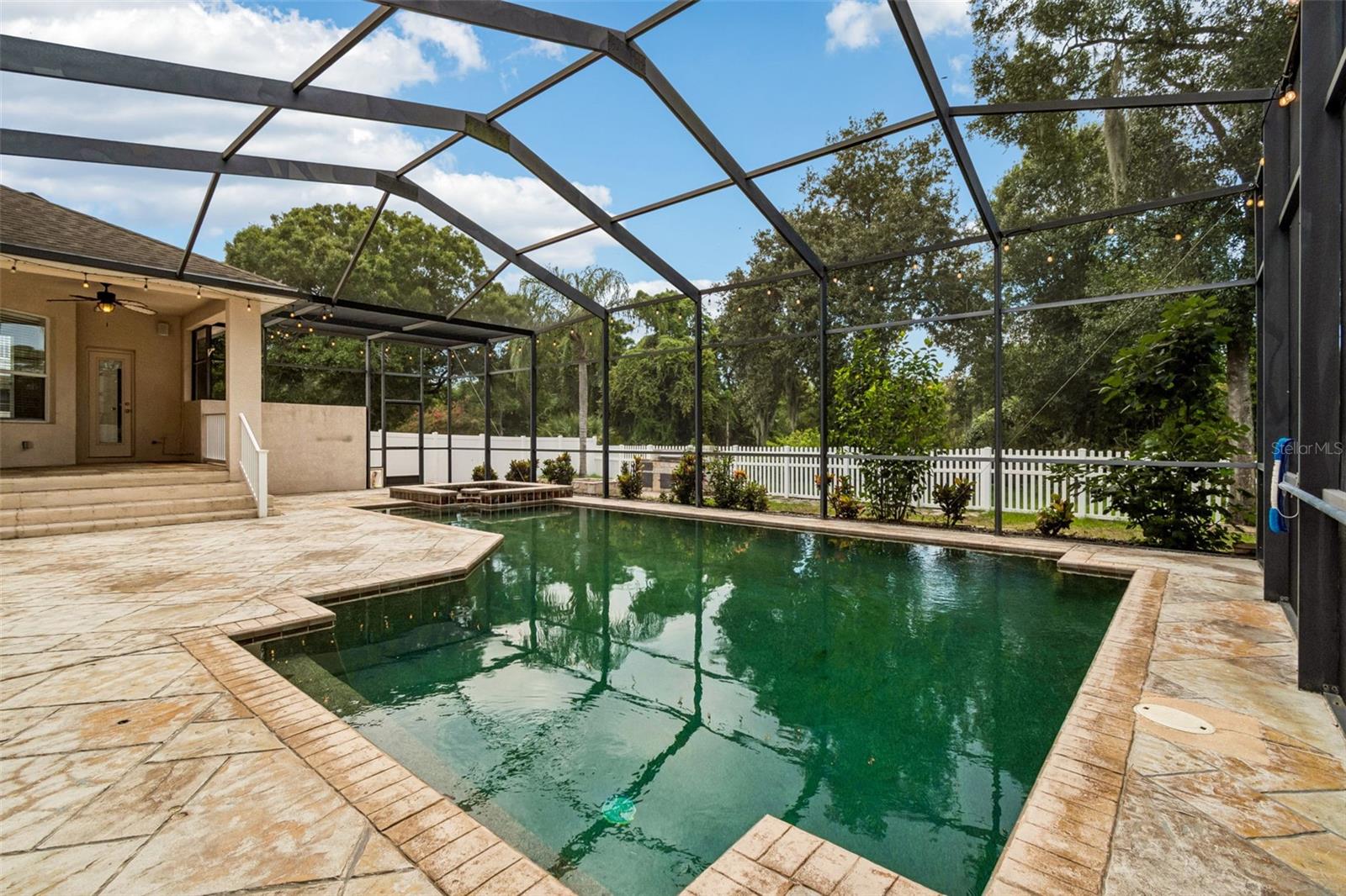 8523 NORTHTON GROVES BLVD — photo 80