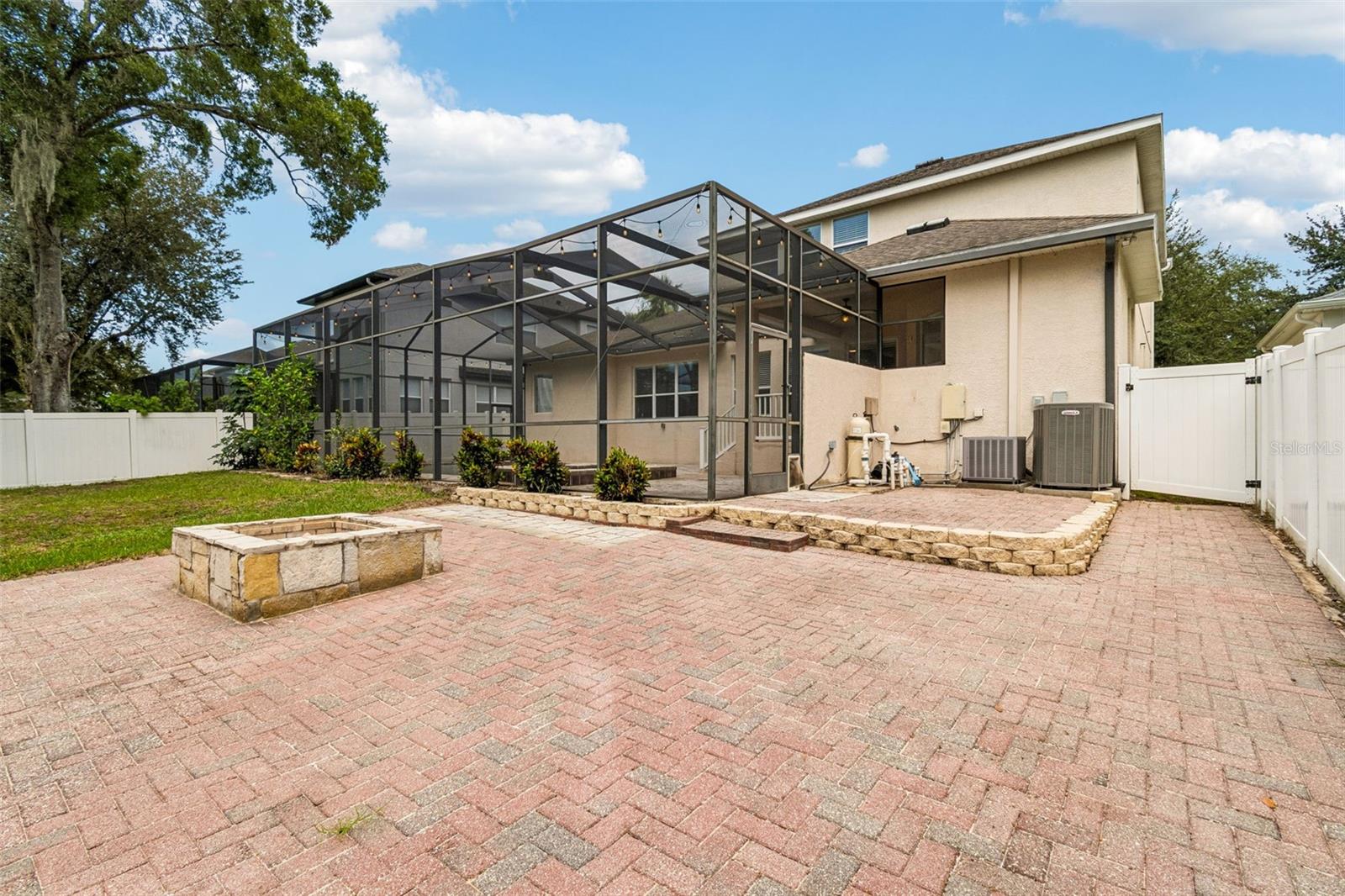 8523 NORTHTON GROVES BLVD — photo 89