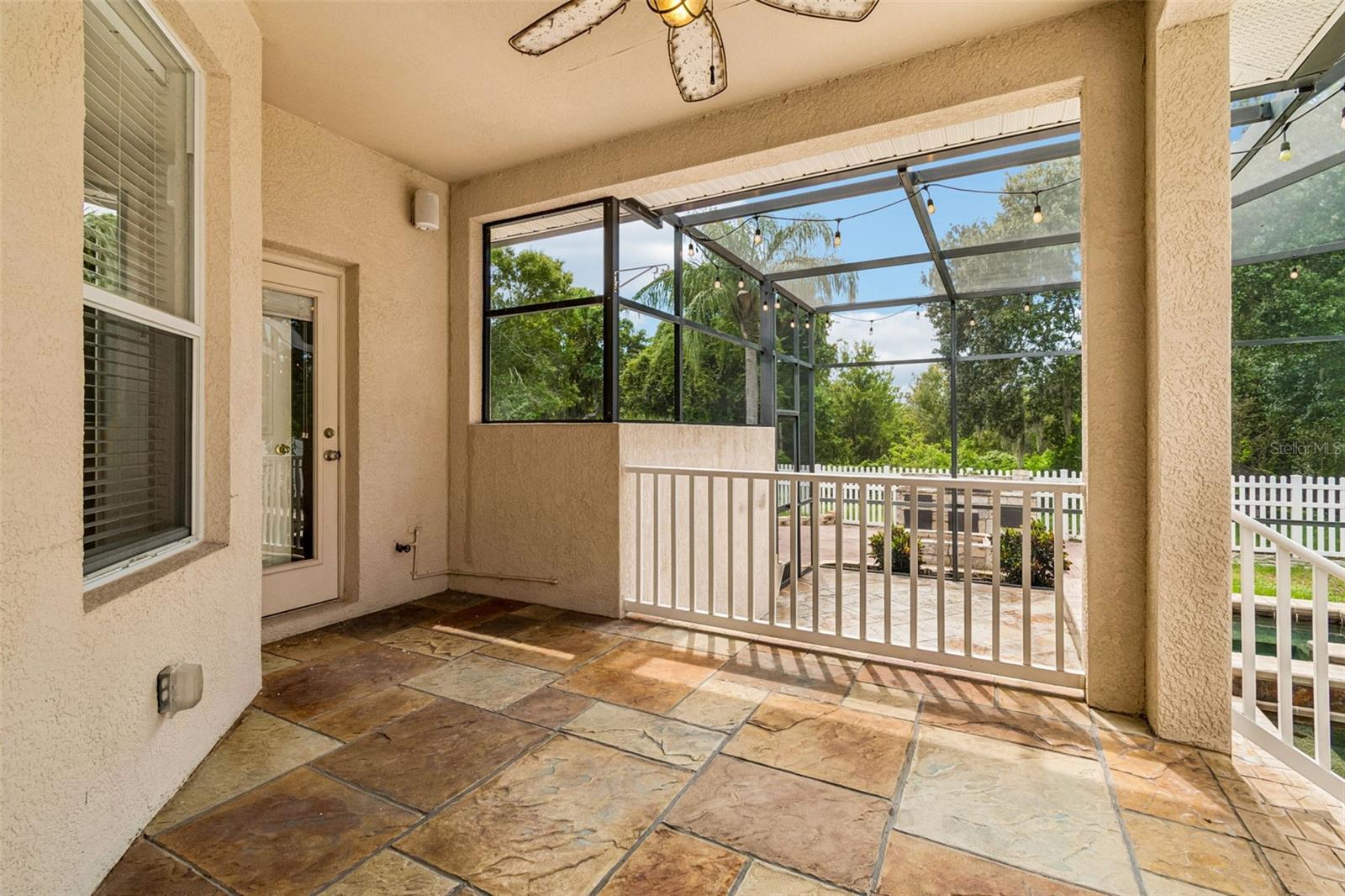 8523 NORTHTON GROVES BLVD — photo 77