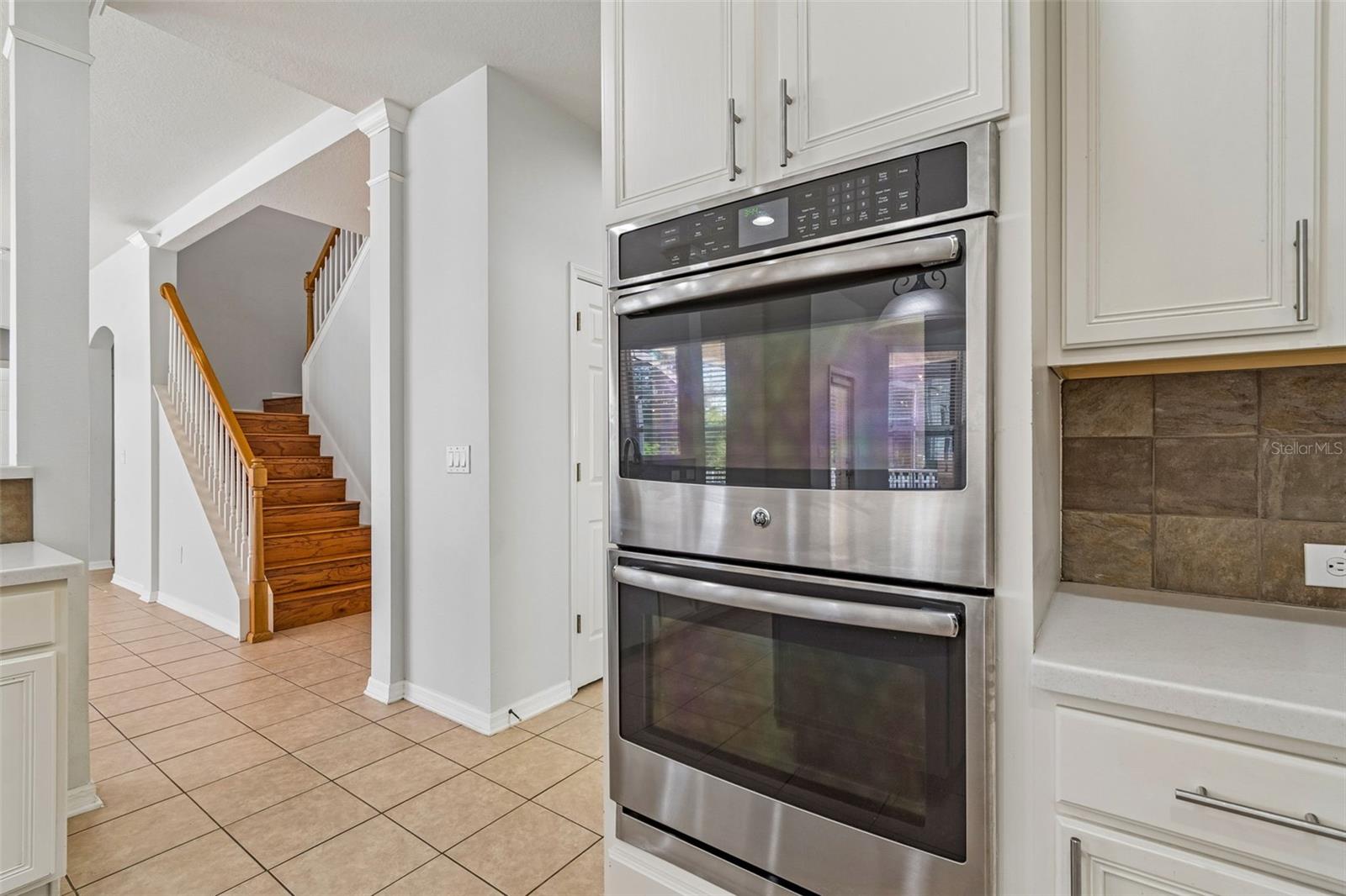 8523 NORTHTON GROVES BLVD — photo 22