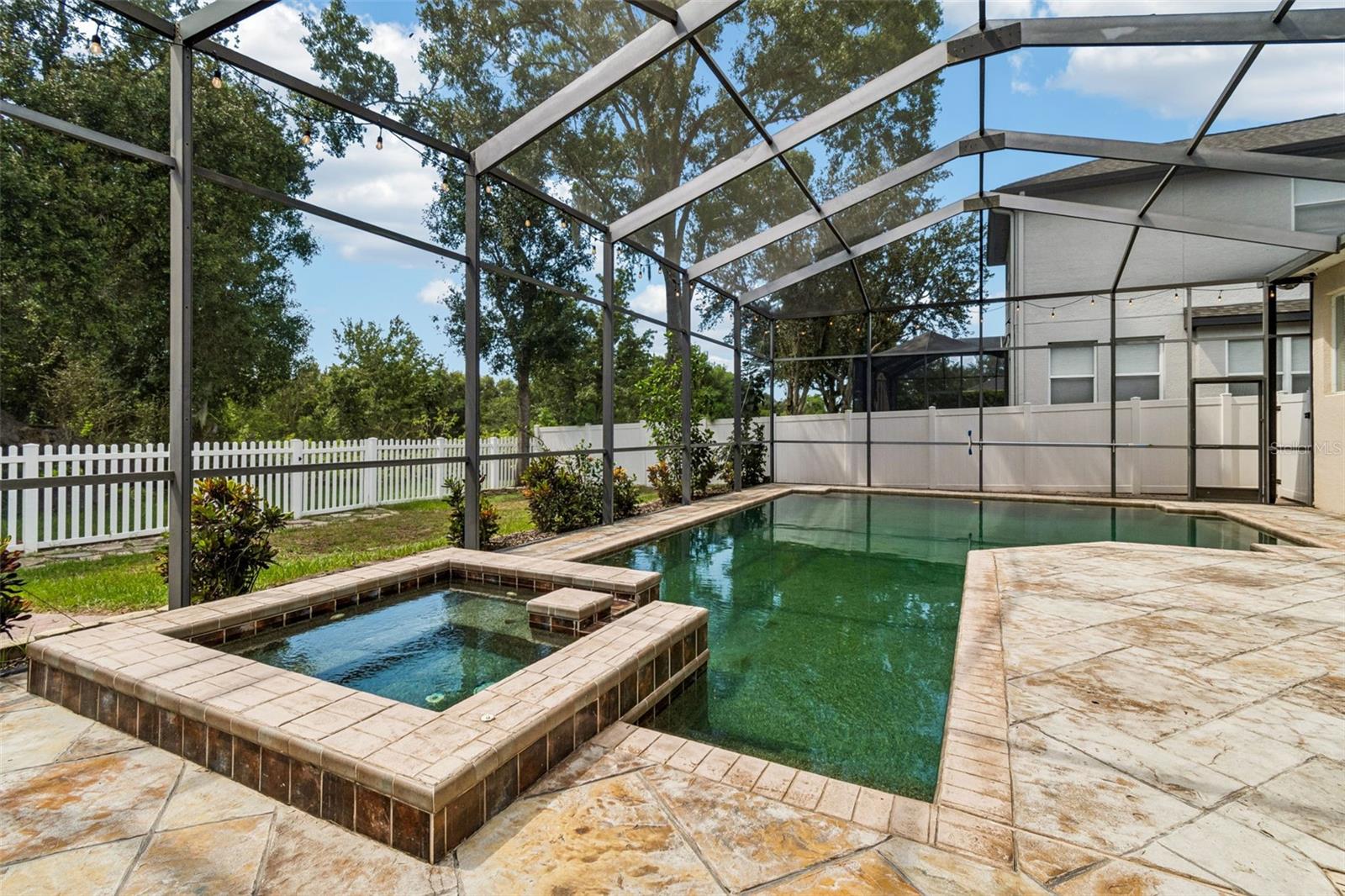 8523 NORTHTON GROVES BLVD — photo 82