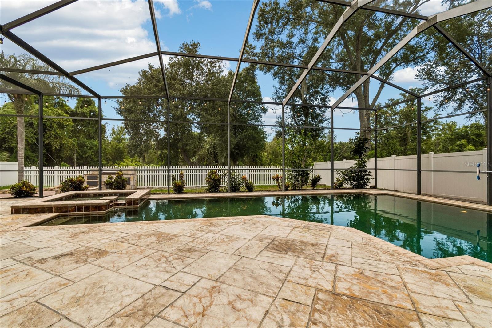 8523 NORTHTON GROVES BLVD — photo 79