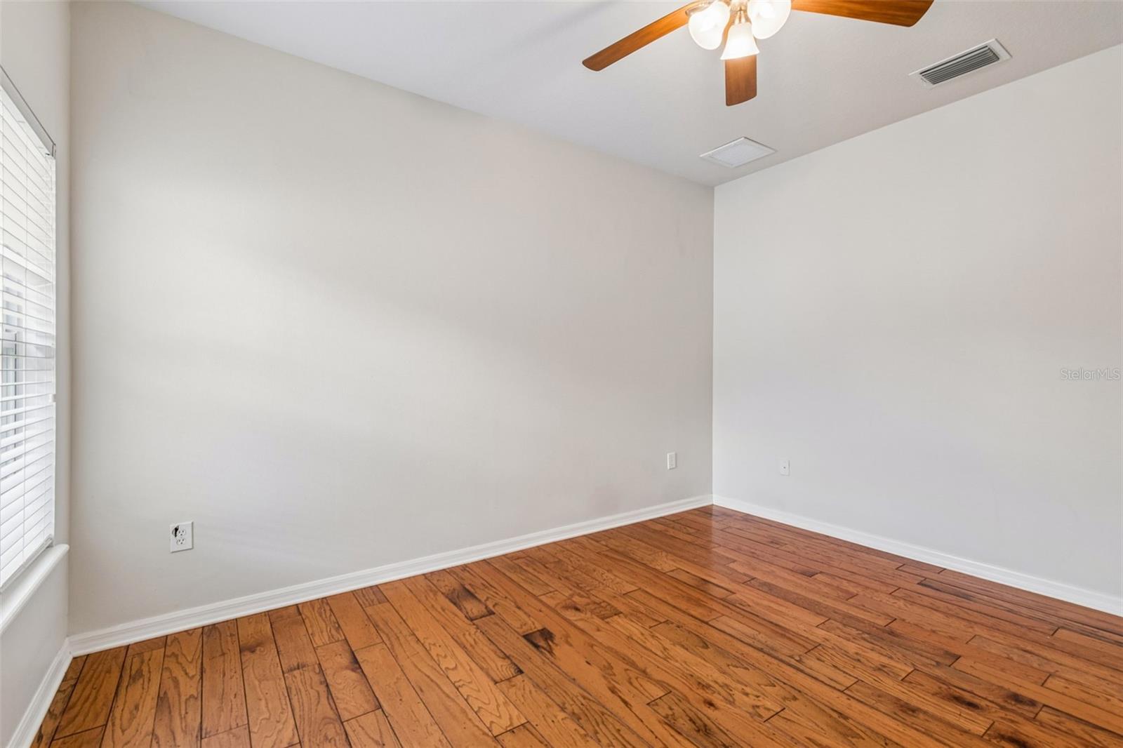 8523 NORTHTON GROVES BLVD — photo 60