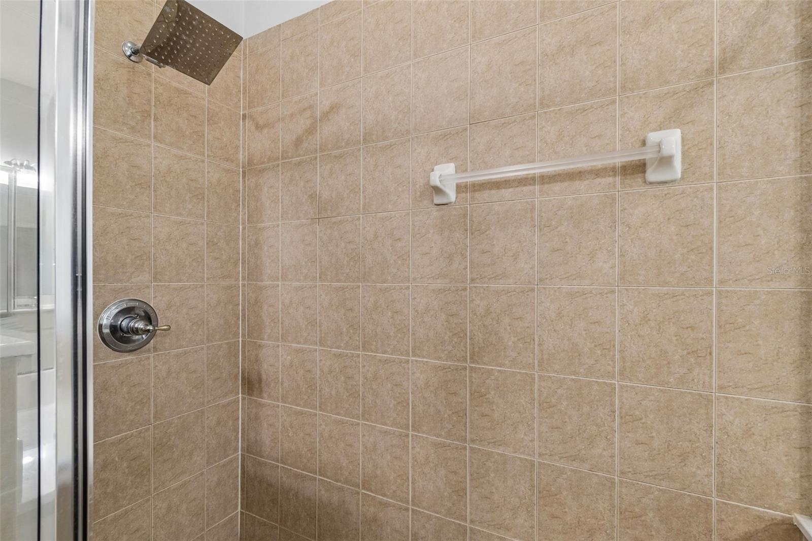 8523 NORTHTON GROVES BLVD — photo 39