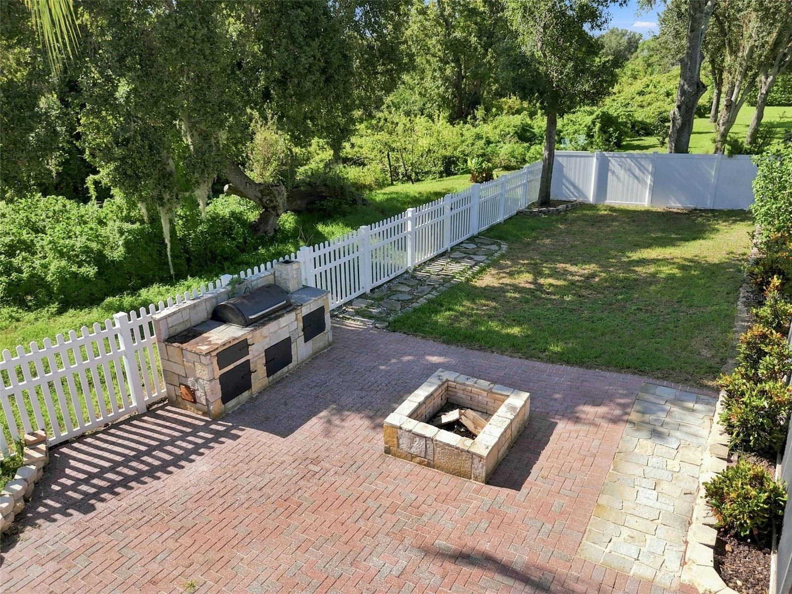8523 NORTHTON GROVES BLVD — photo 94
