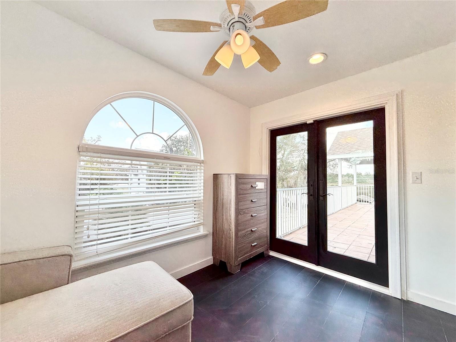 6710 MYRNA DR — photo 41