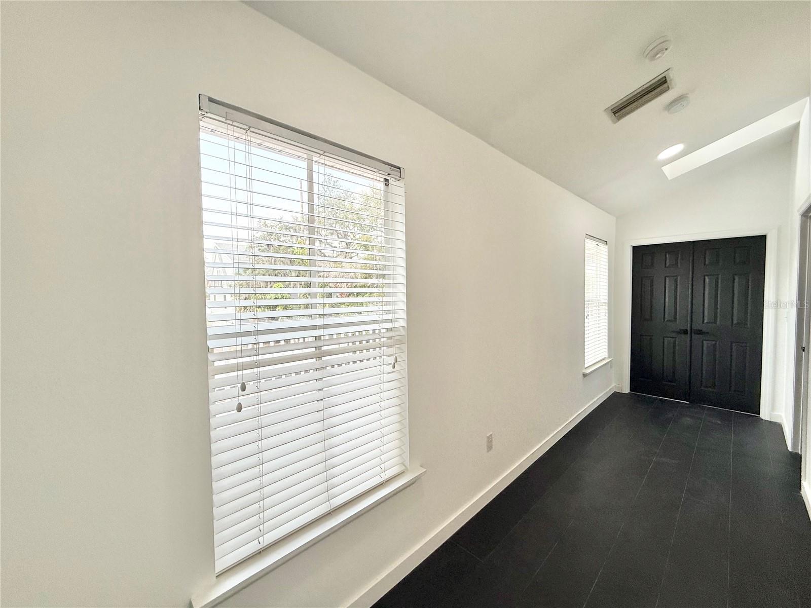 6710 MYRNA DR — photo 39