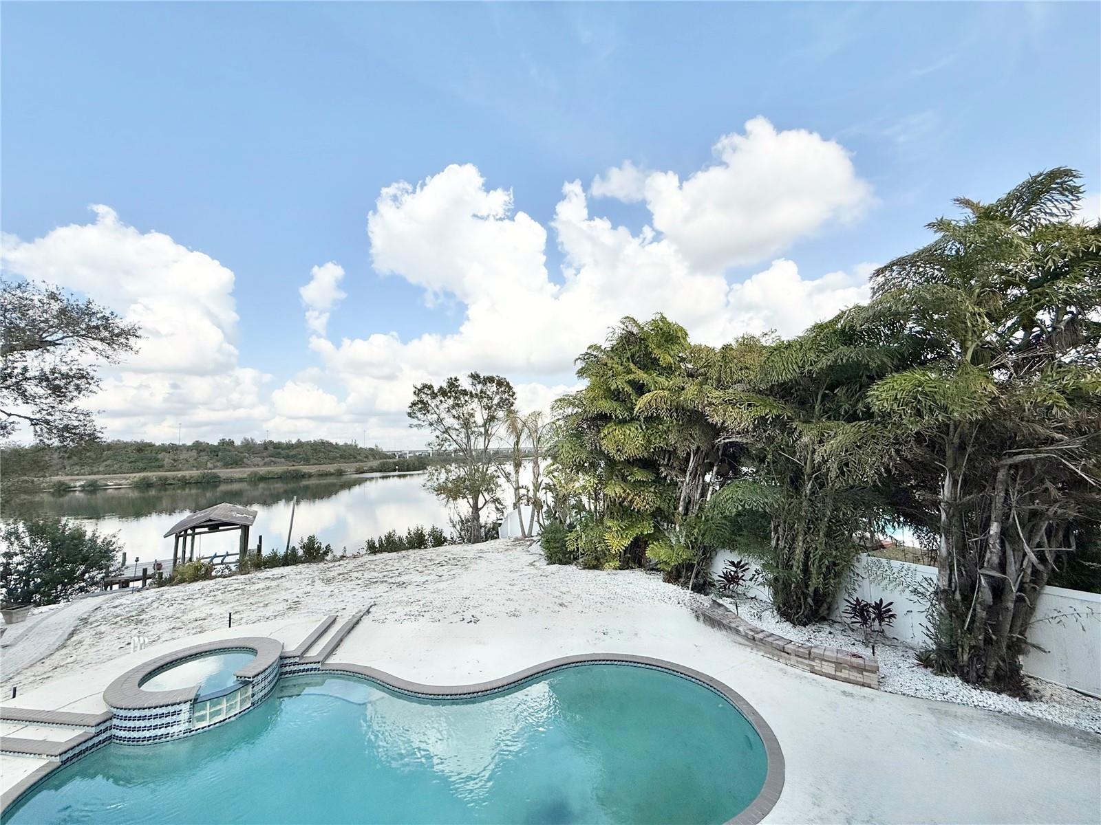 6710 MYRNA DR — photo 44