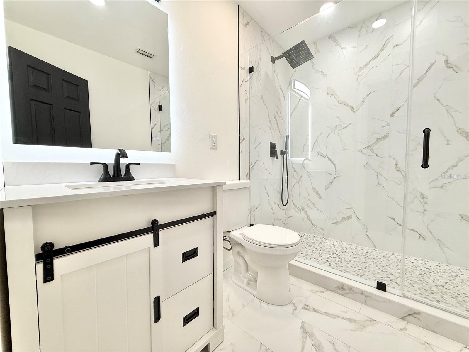 6710 MYRNA DR — photo 35