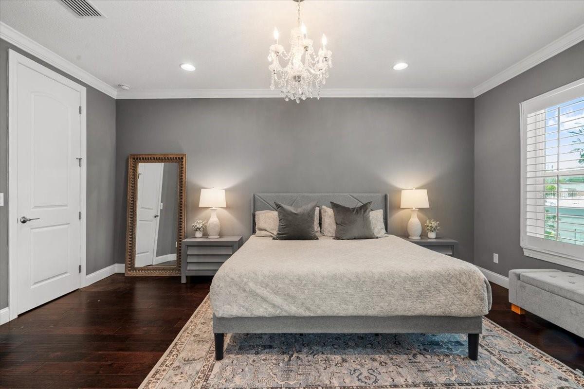 3203 W SANTIAGO ST #B — photo 20