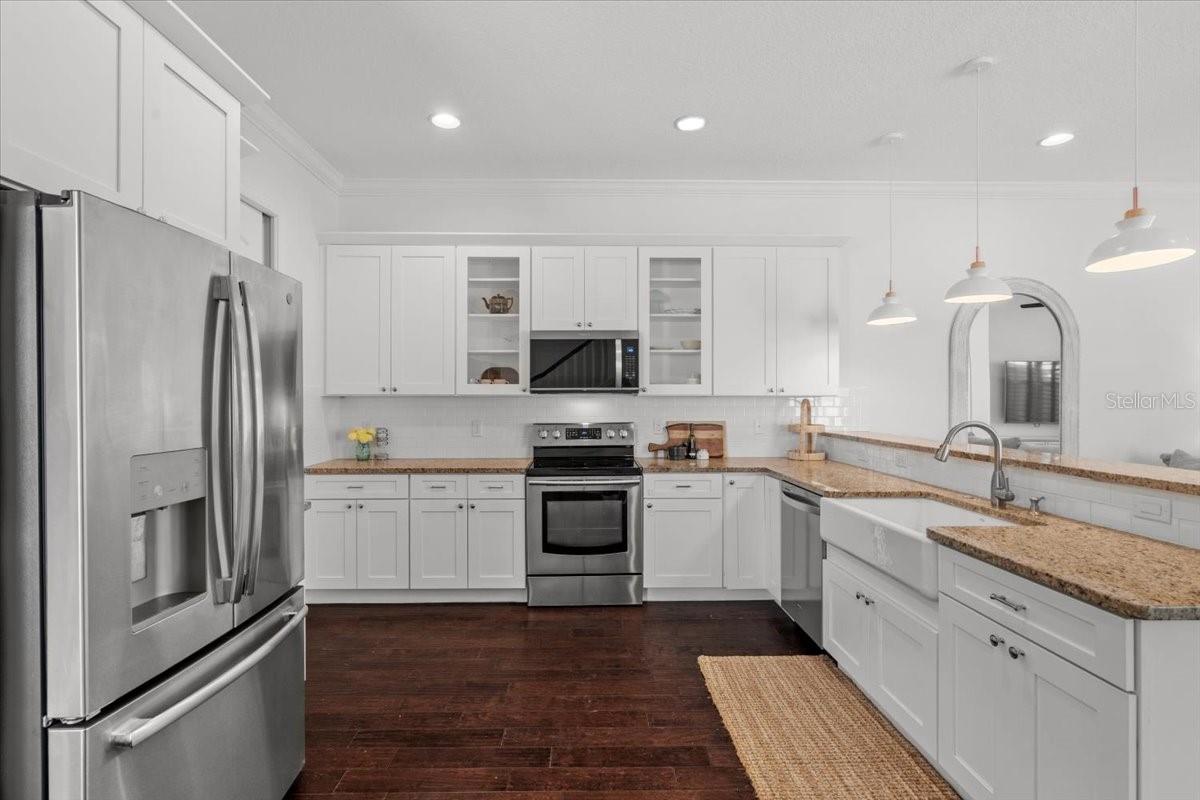 3203 W SANTIAGO ST #B — photo 12