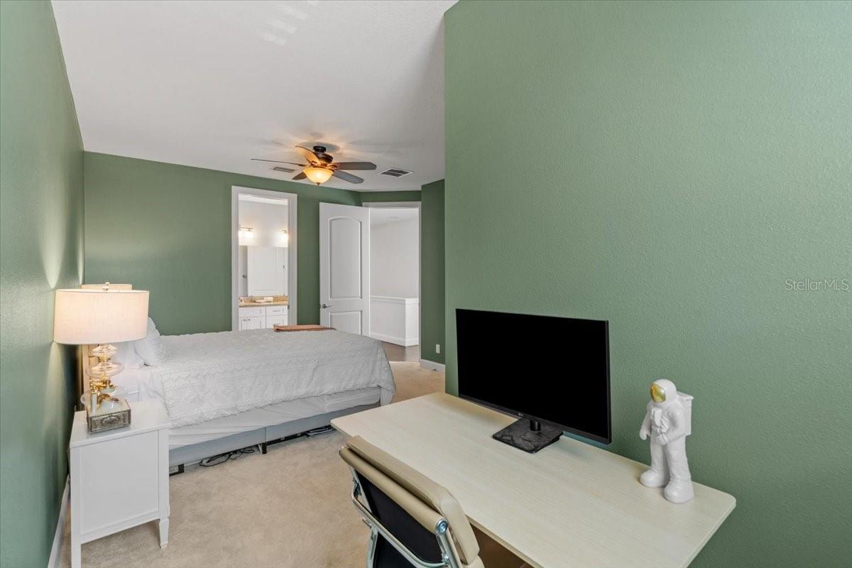 3203 W SANTIAGO ST #B — photo 31