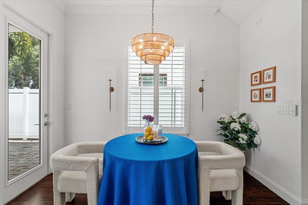 3203 W SANTIAGO ST #B — photo 14