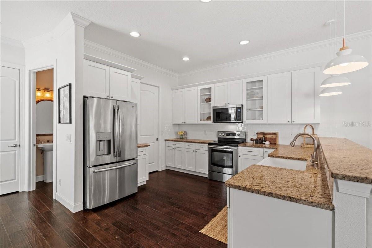 3203 W SANTIAGO ST #B — photo 10