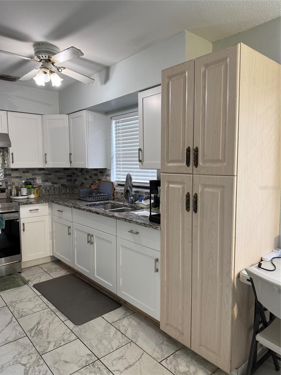 3305 JOE LOUIS DR — photo 7