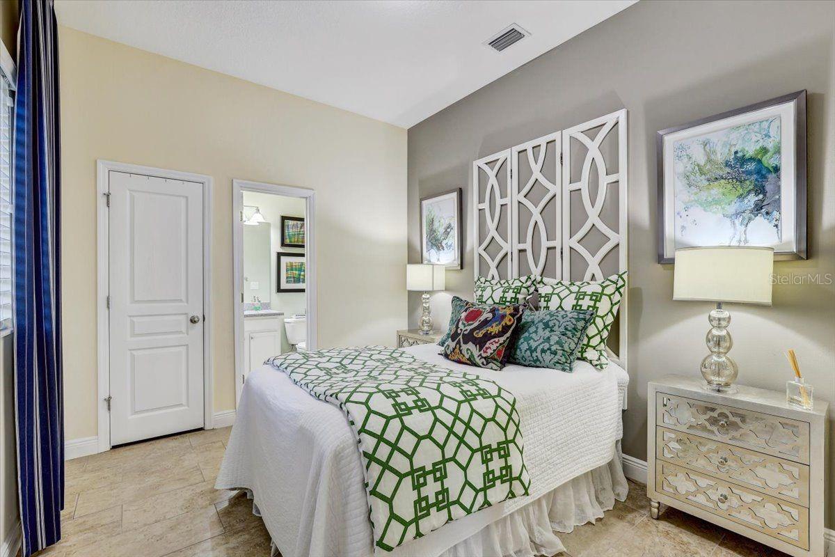 7209 MEETING HOUSE LN — photo 29