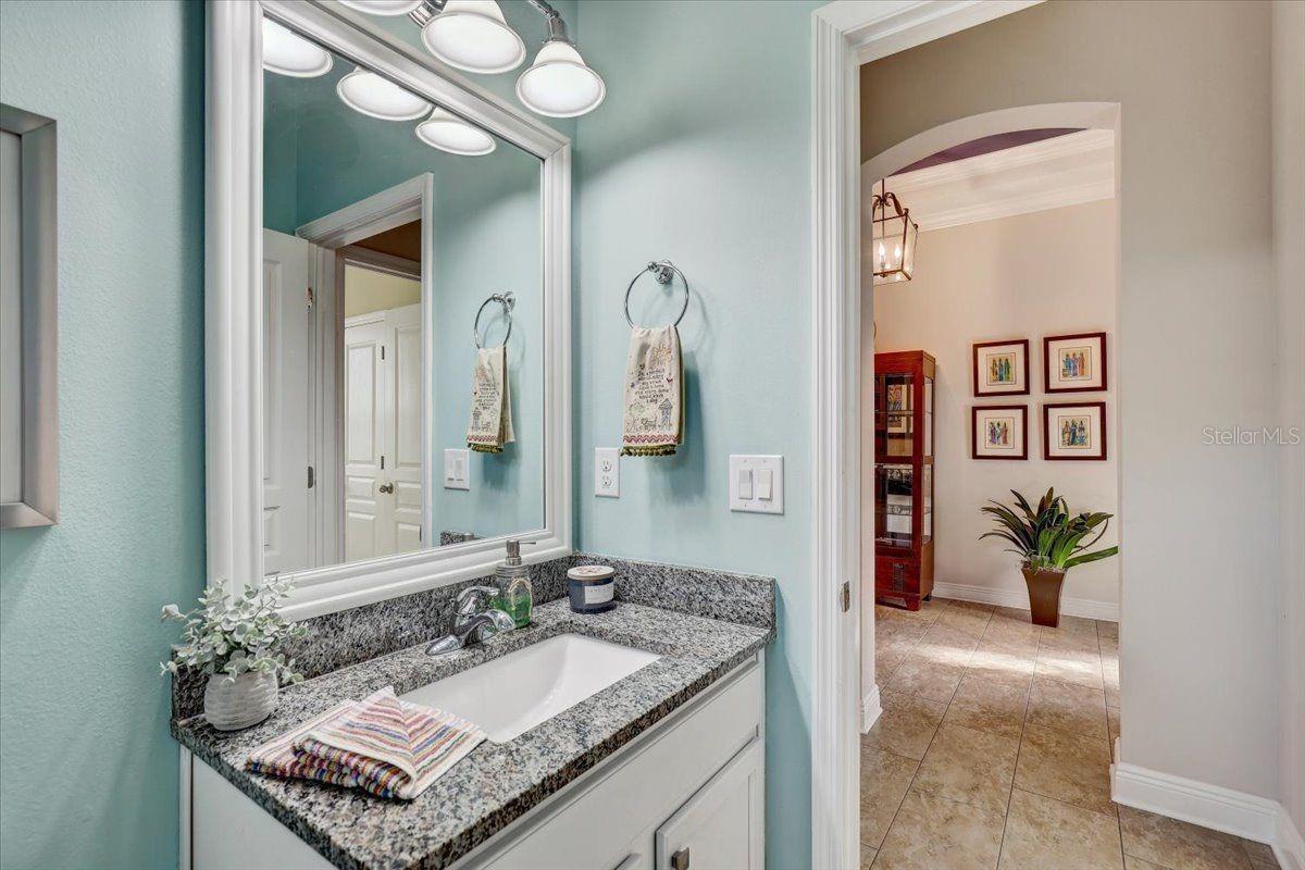 7209 MEETING HOUSE LN — photo 26