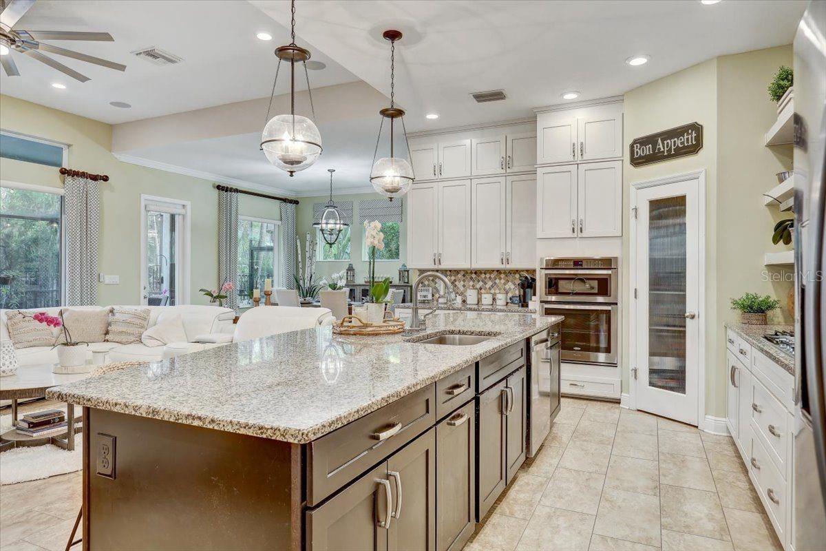 7209 MEETING HOUSE LN — photo 5