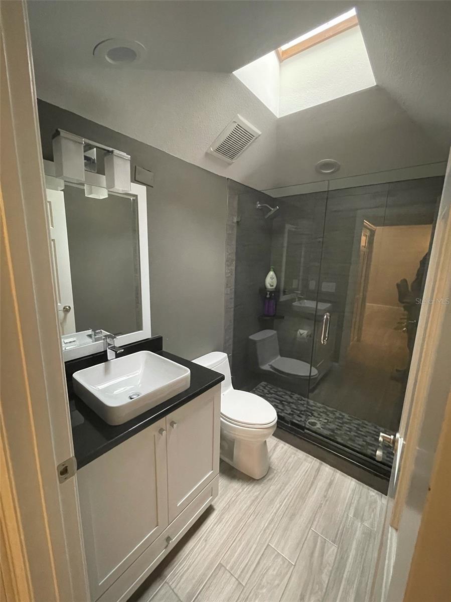 1450 MAHOGANY LN — photo 12