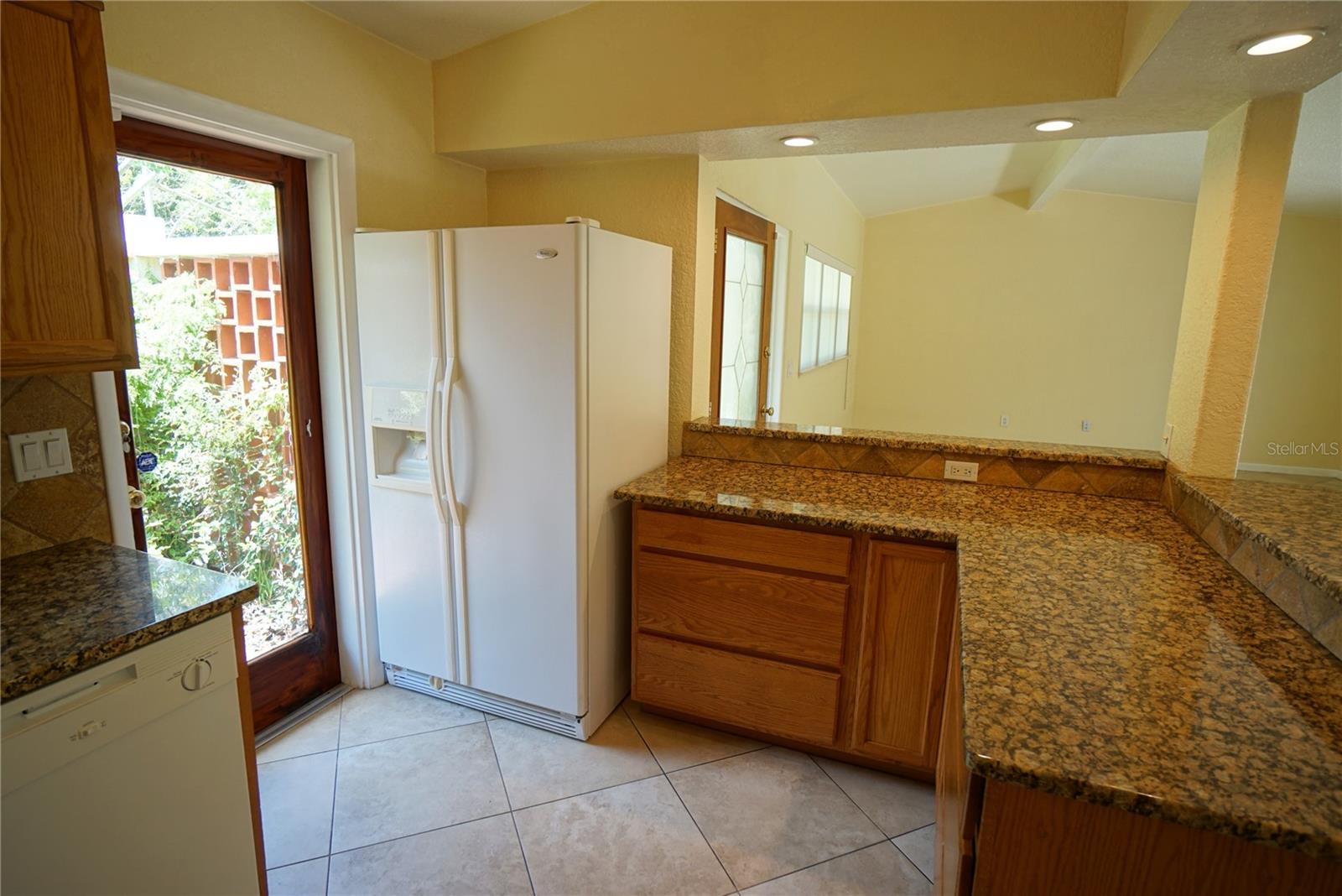 3416 PICWOOD RD — photo 13