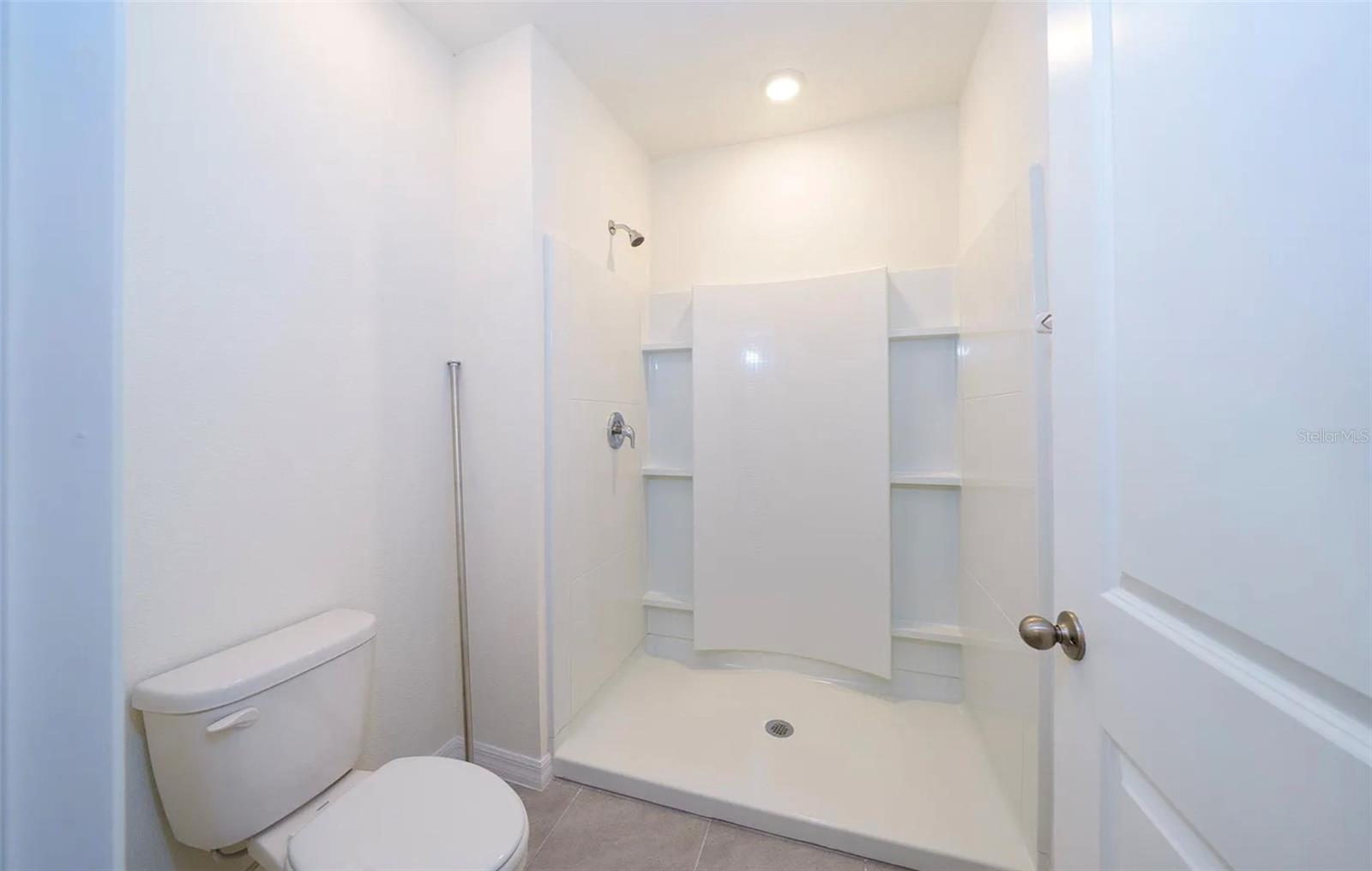 1623 HUBBELL RD — photo 27