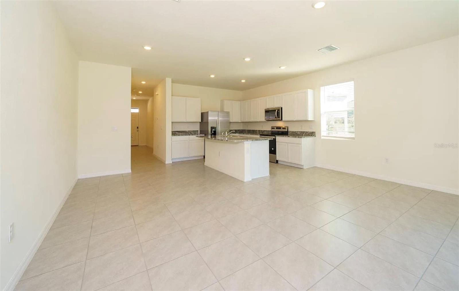 1623 HUBBELL RD — photo 14