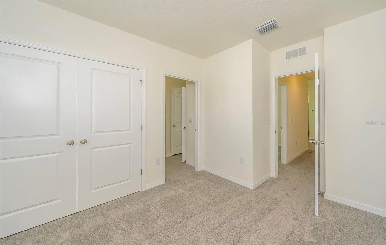 1623 HUBBELL RD — photo 35