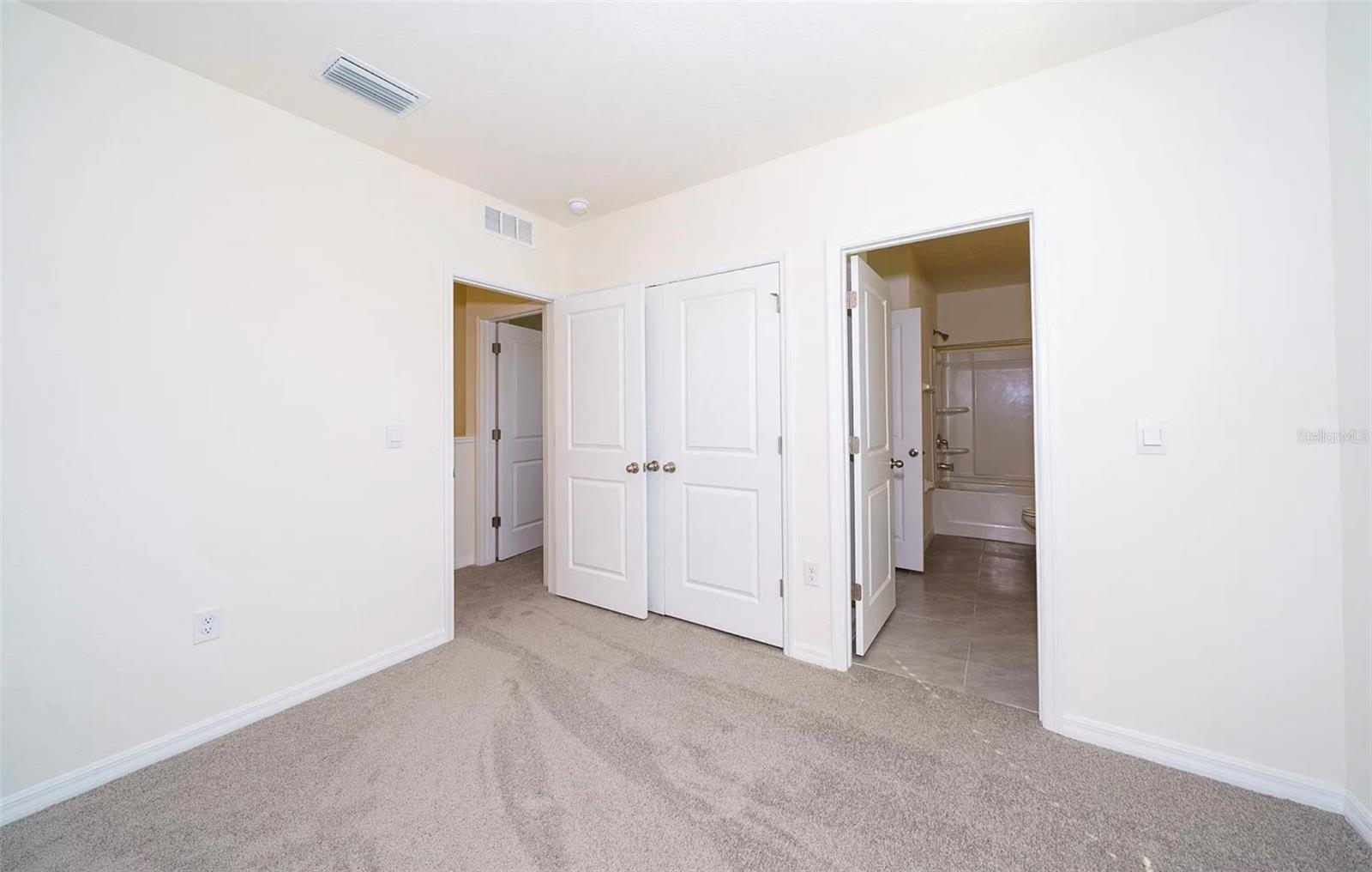 1623 HUBBELL RD — photo 29