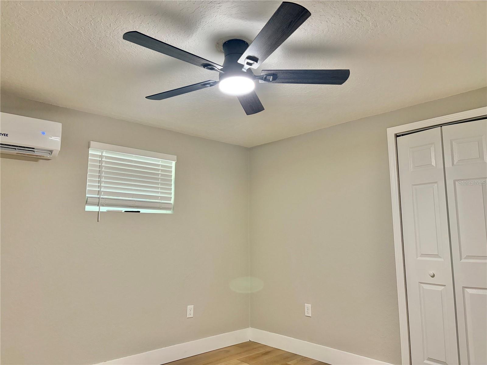 12119 VICTORY DR — photo 28