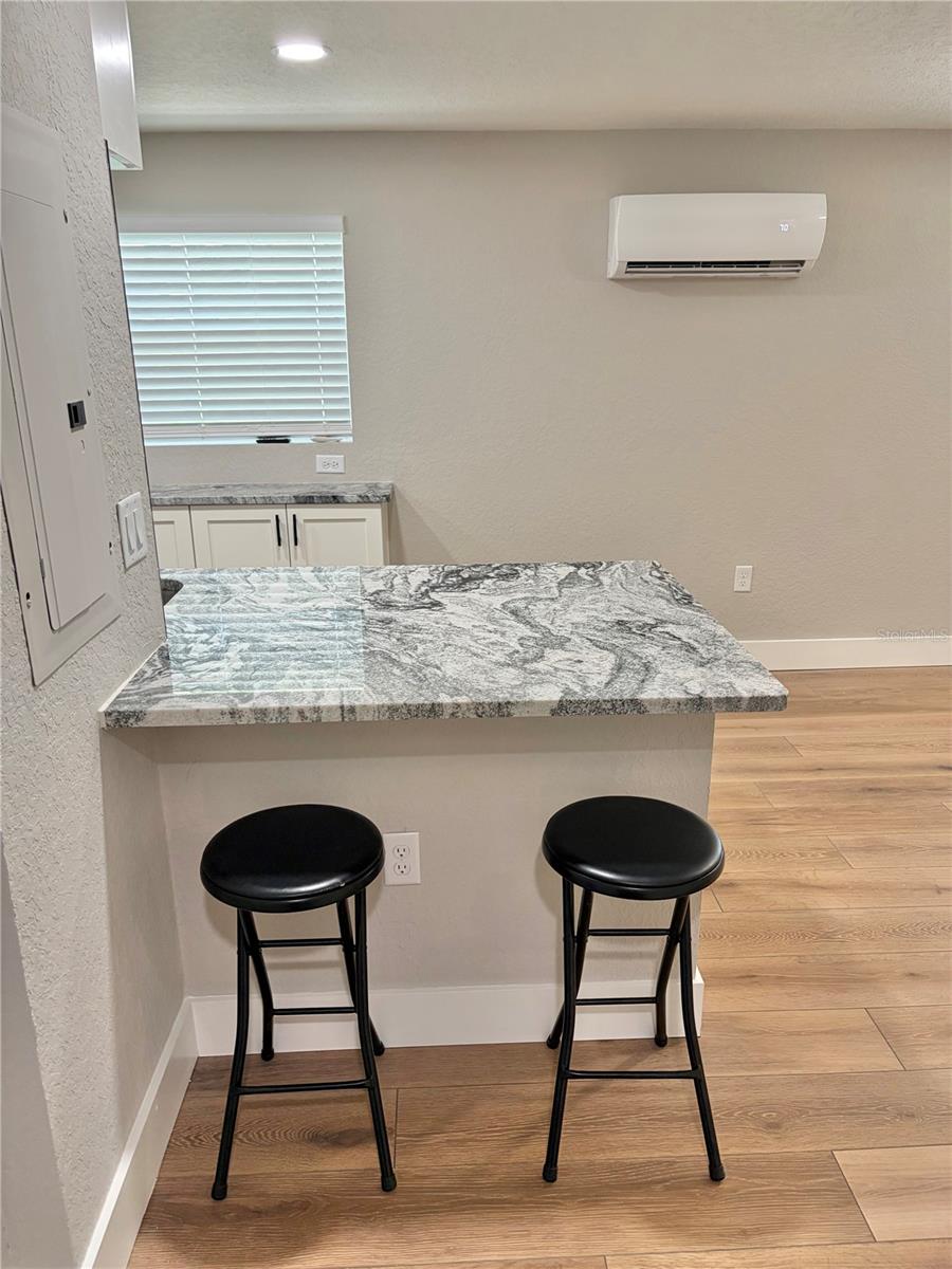 12119 VICTORY DR — photo 11