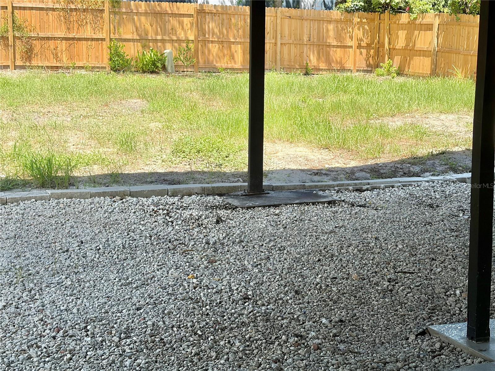 12119 VICTORY DR — photo 34