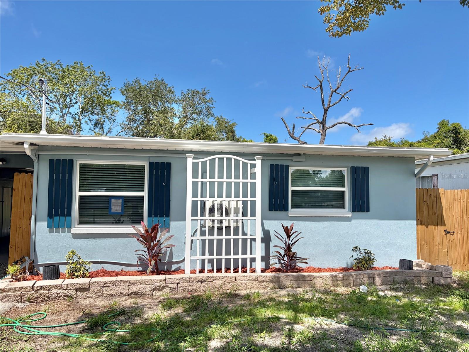 12119 VICTORY DR — photo 54