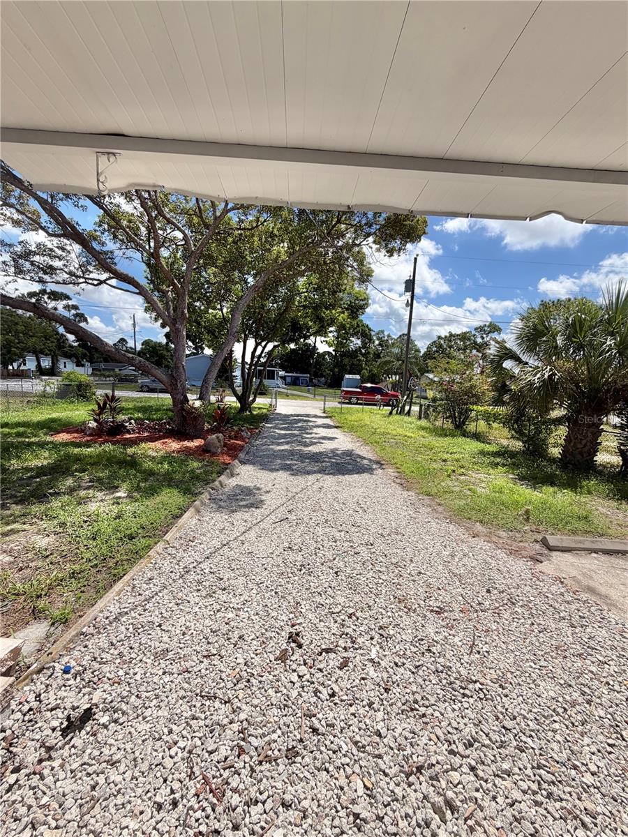 12119 VICTORY DR — photo 48