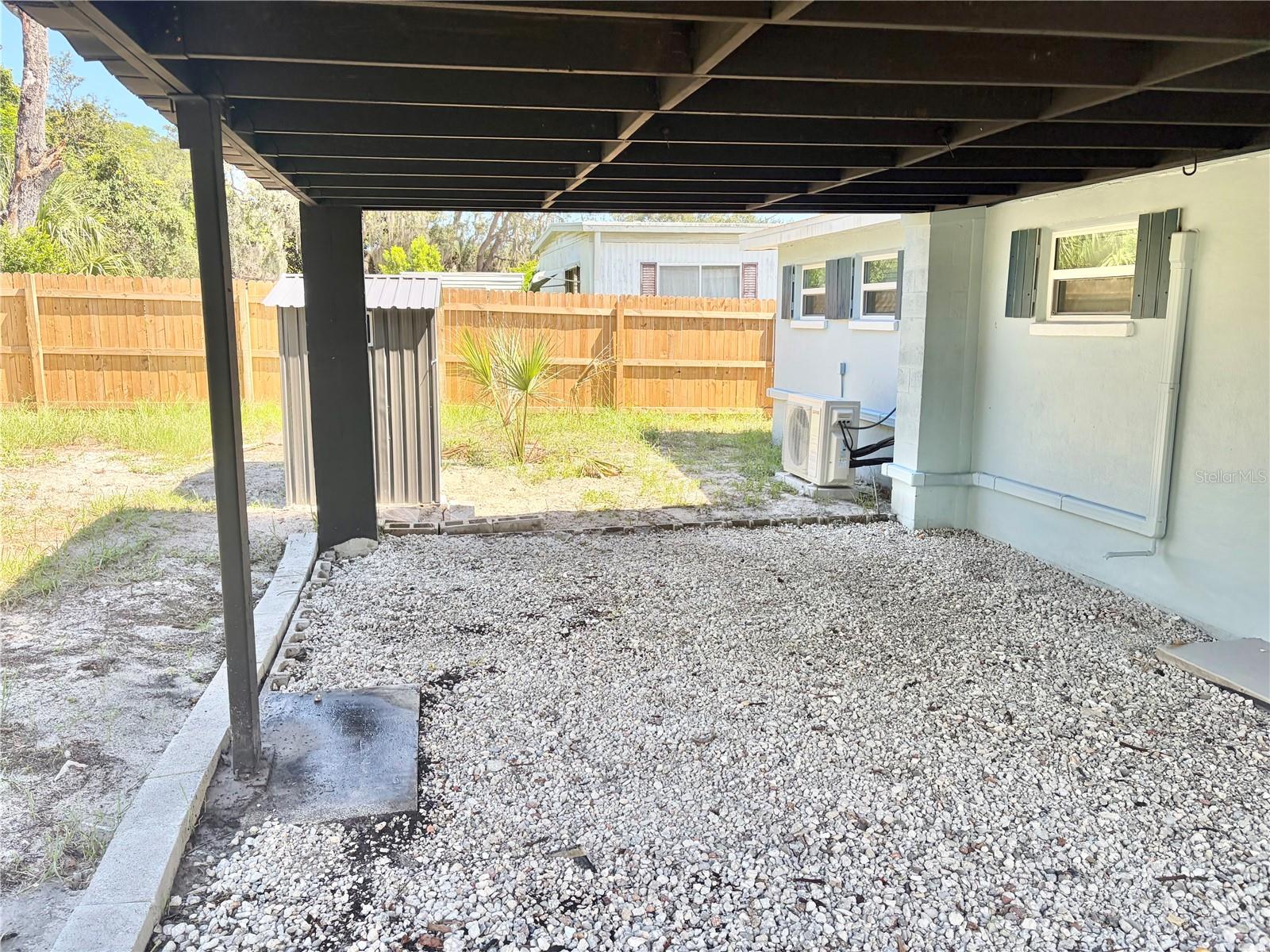 12119 VICTORY DR — photo 44
