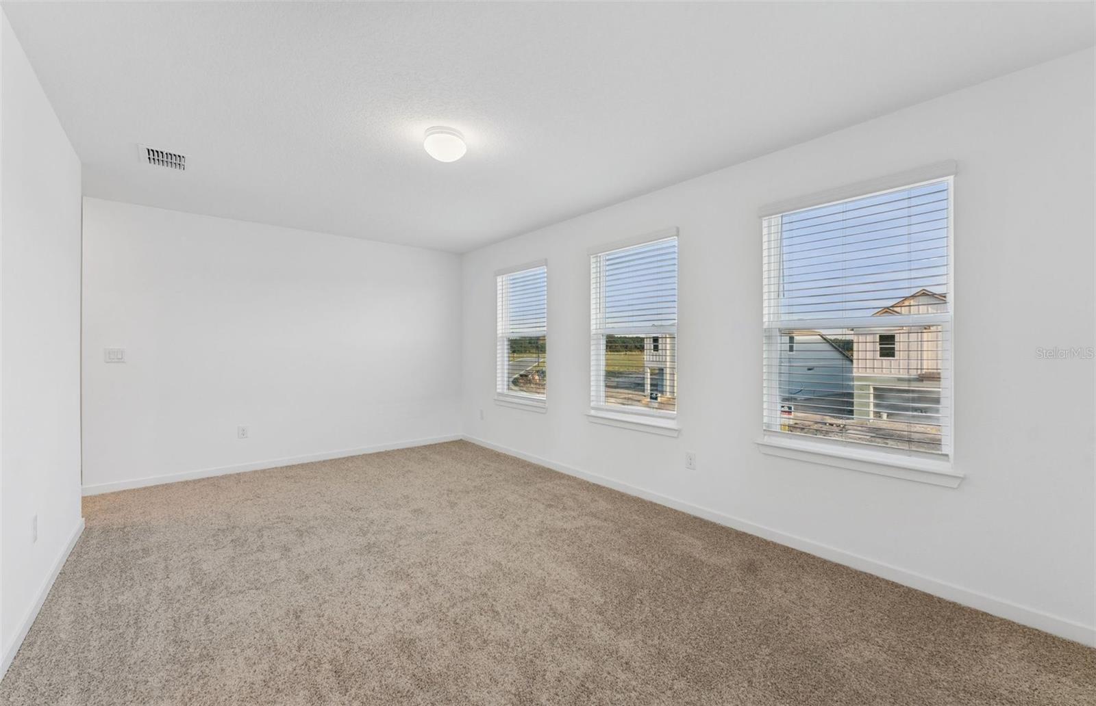 9732 CRESCENT MOON DR — photo 11