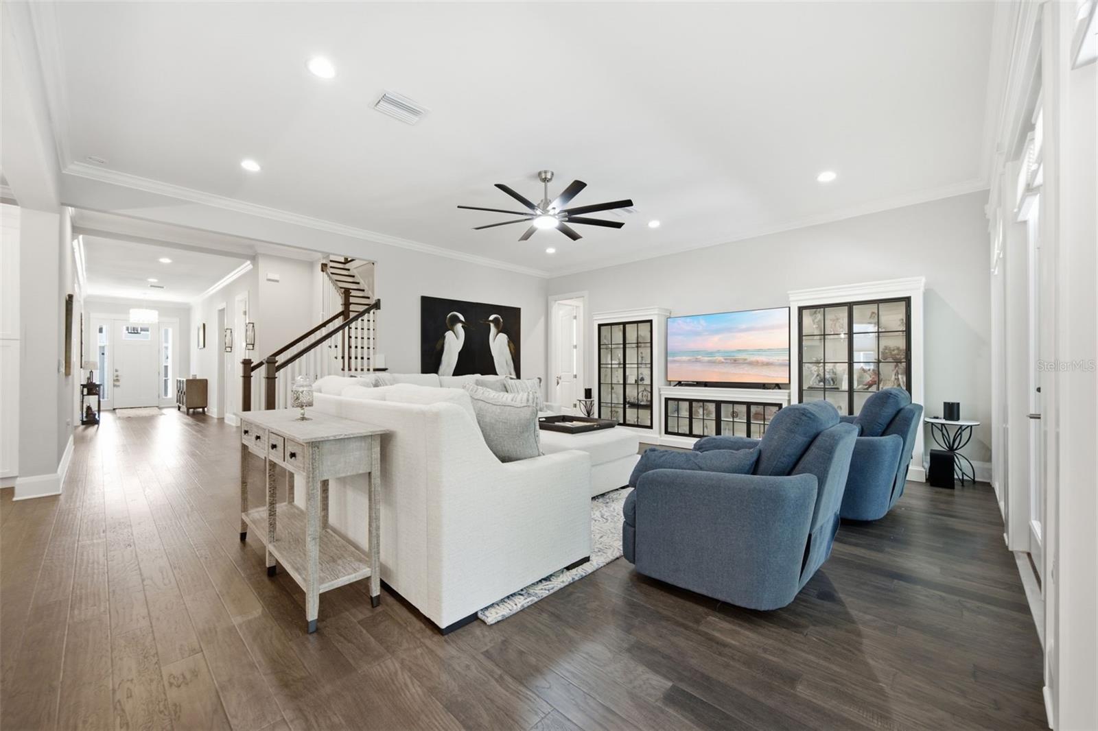 210 S SHORE CREST DR — photo 9
