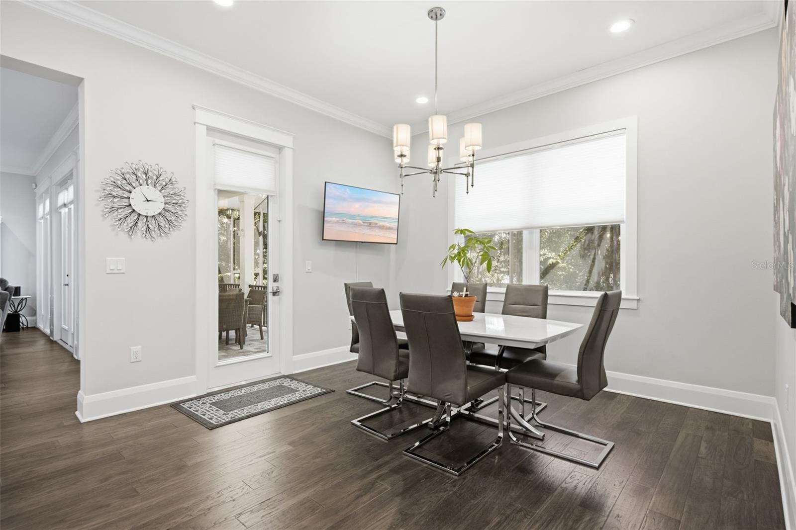 210 S SHORE CREST DR — photo 21