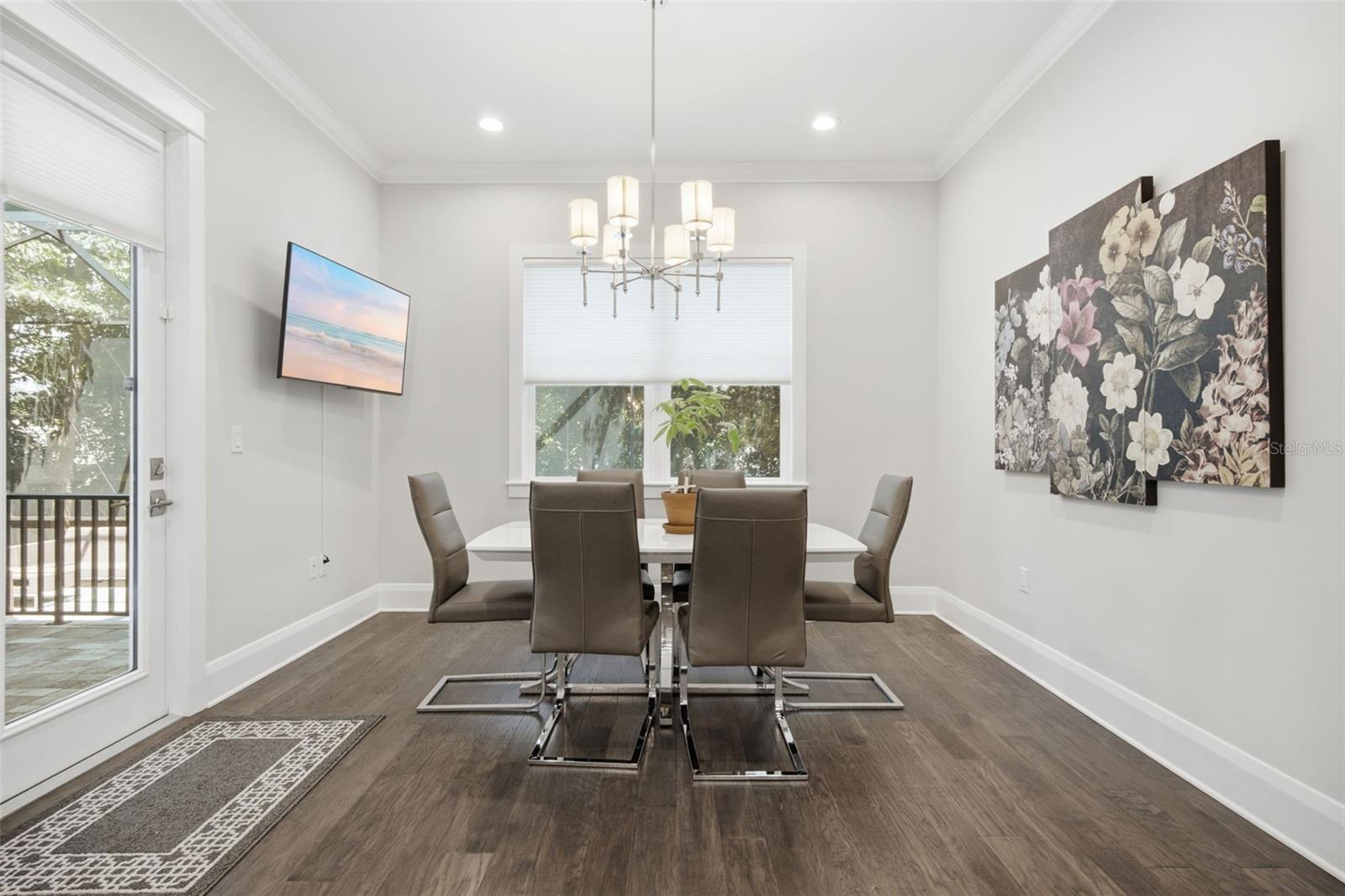 210 S SHORE CREST DR — photo 20