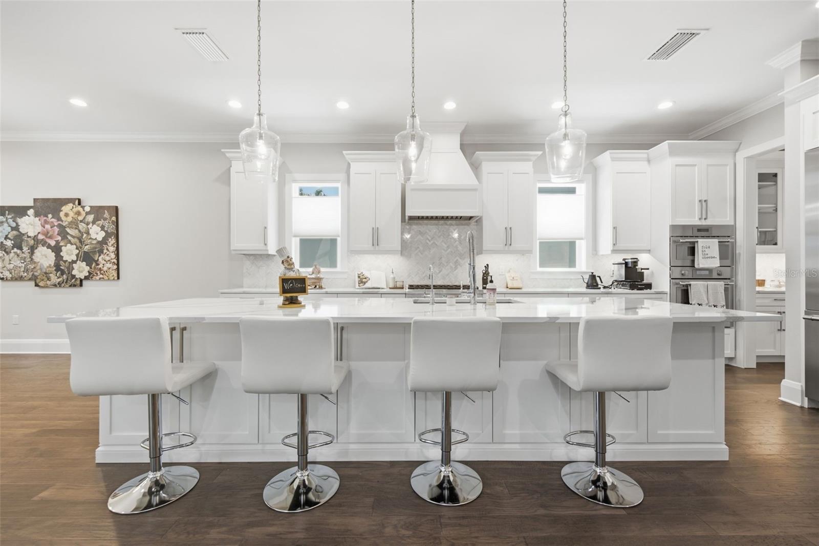 210 S SHORE CREST DR — photo 10