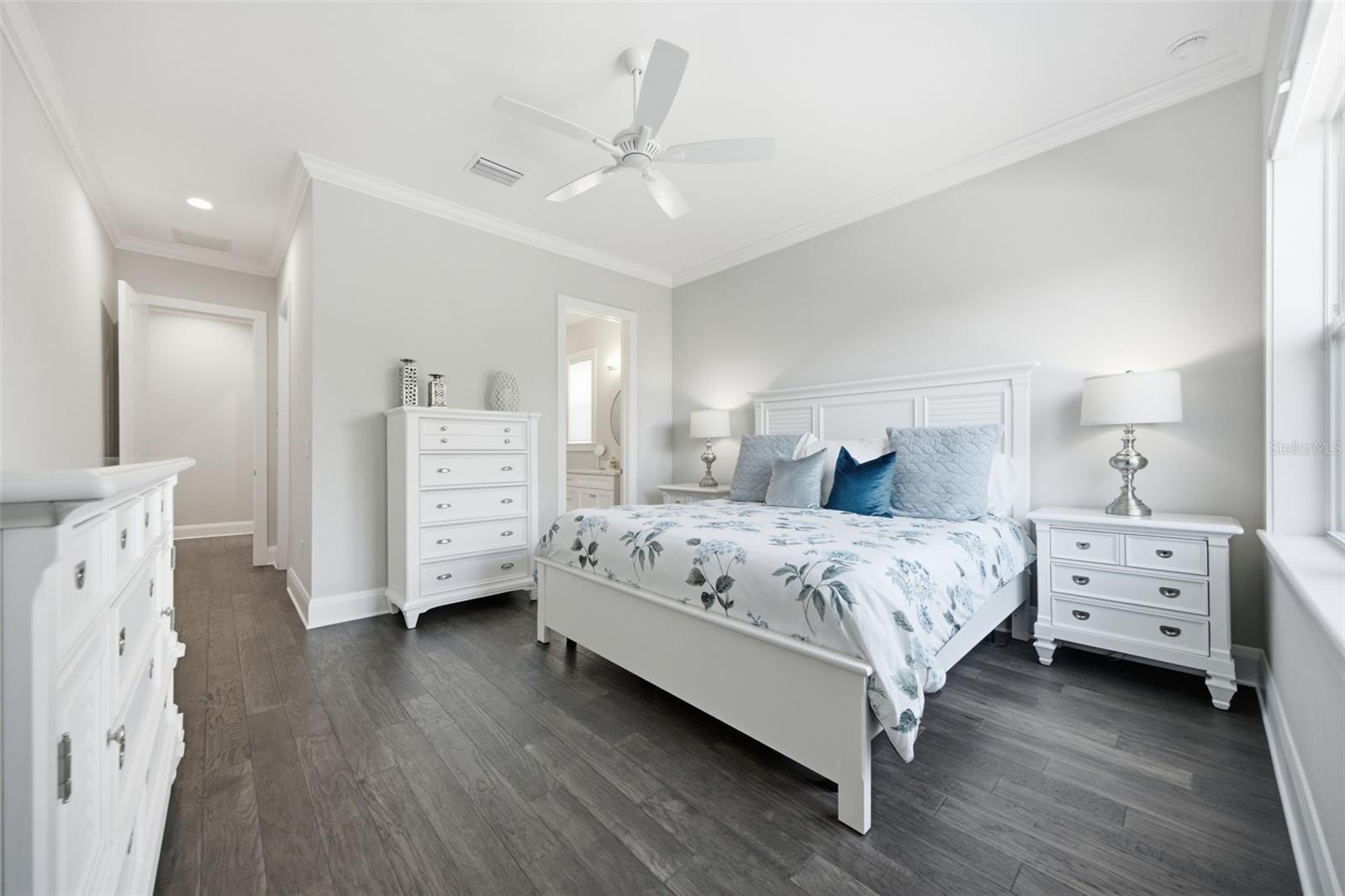 210 S SHORE CREST DR — photo 27