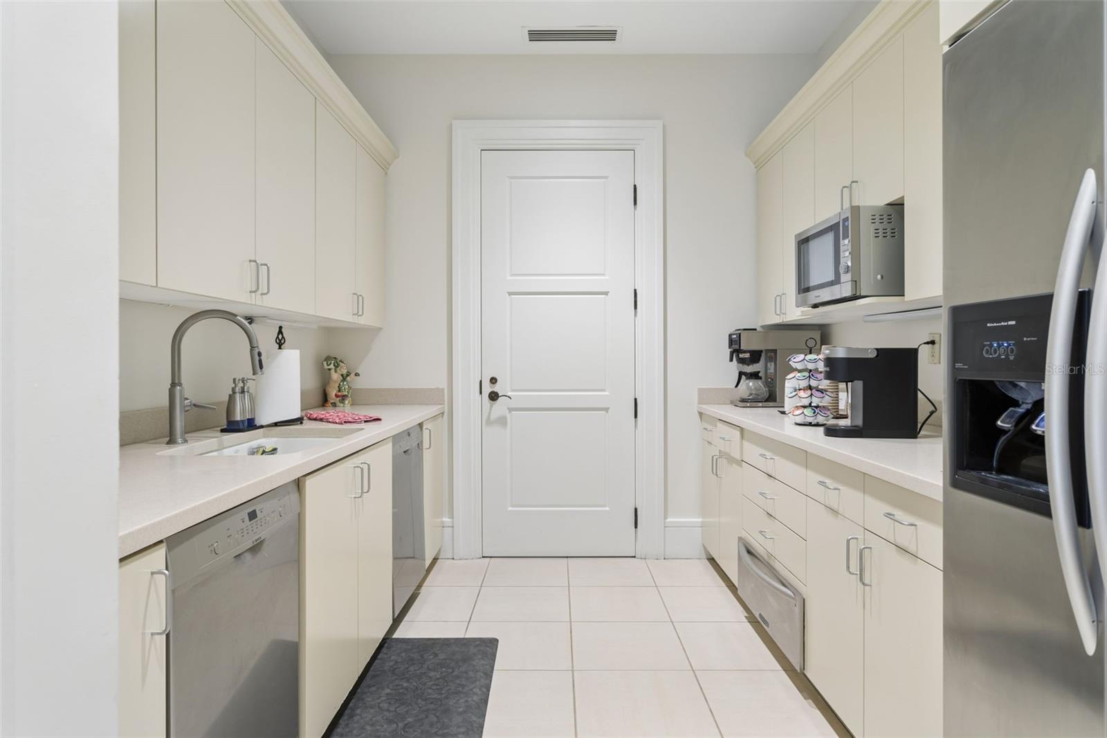 5823 BOWEN DANIEL DR #1501 — photo 80