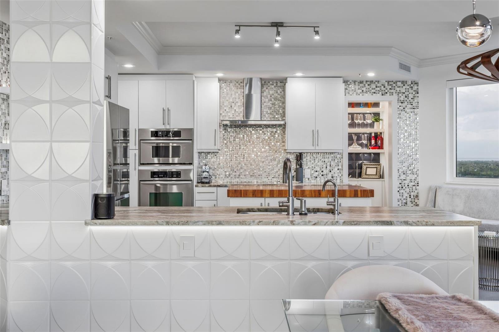 5823 BOWEN DANIEL DR #1501 — photo 17